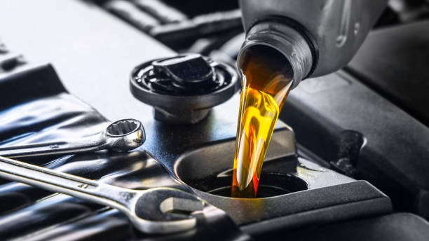 Essential Car Fluids: Functions, Maintenance, and Replacement Schedules Essential Car Fluids: Functions, Maintenance, and Replacement Schedules
